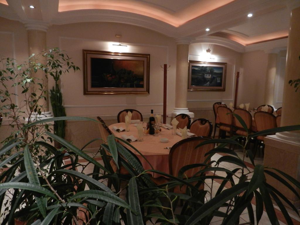 Guesthouse Ellite Pozarevac Luaran gambar